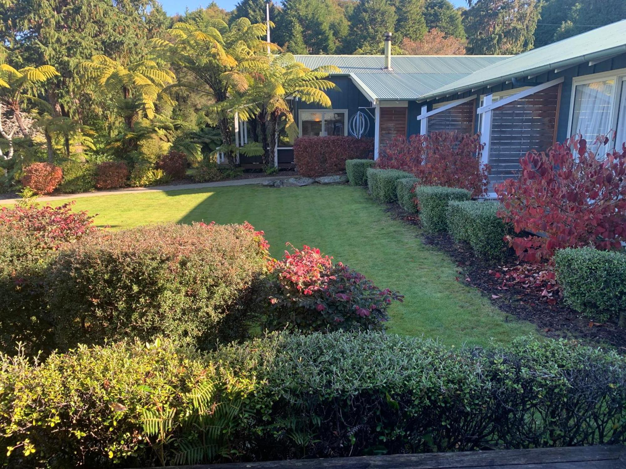 Raetihi Lodge Kenepuru Sounds 외부 사진