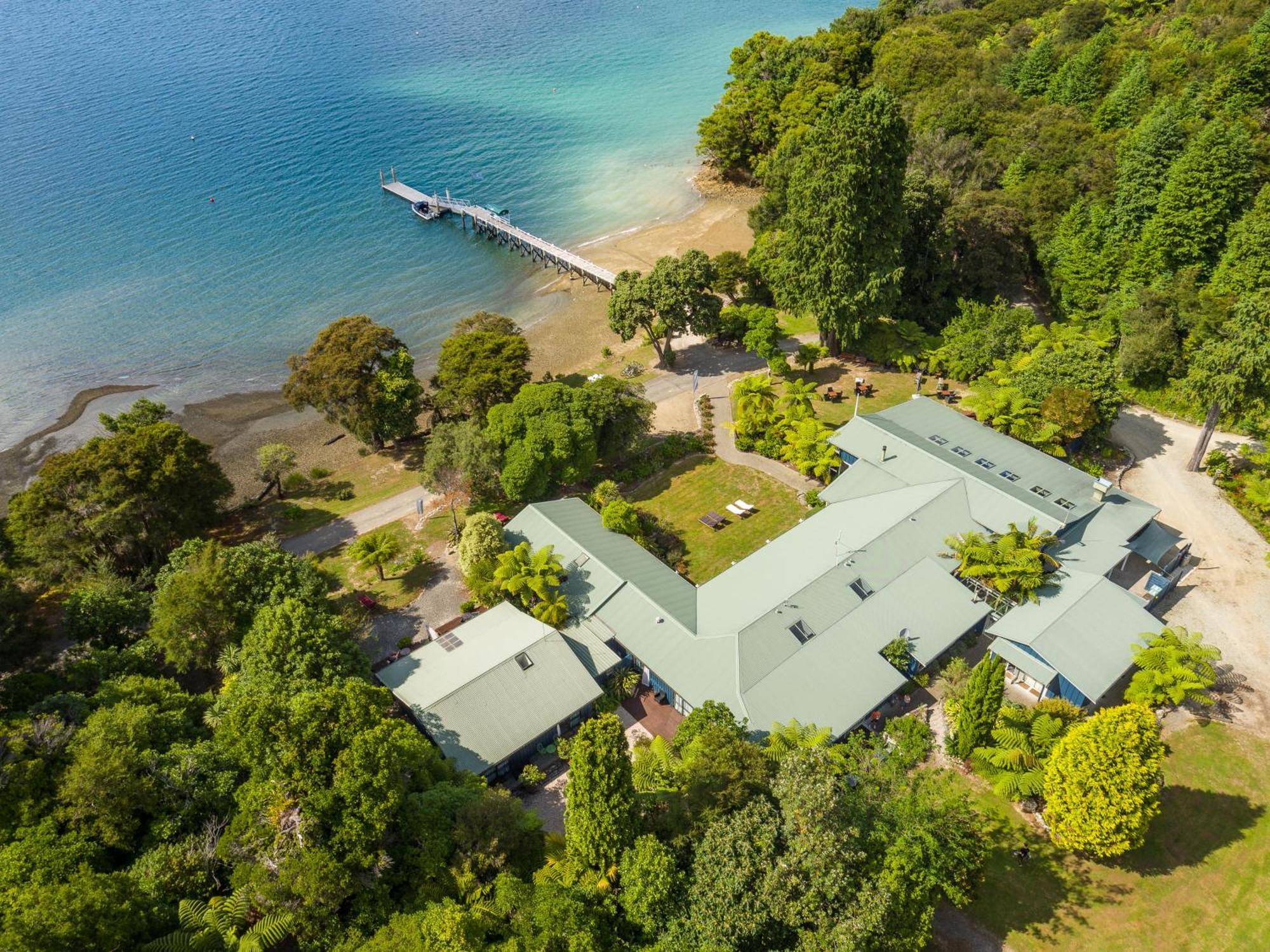 Raetihi Lodge Kenepuru Sounds 외부 사진