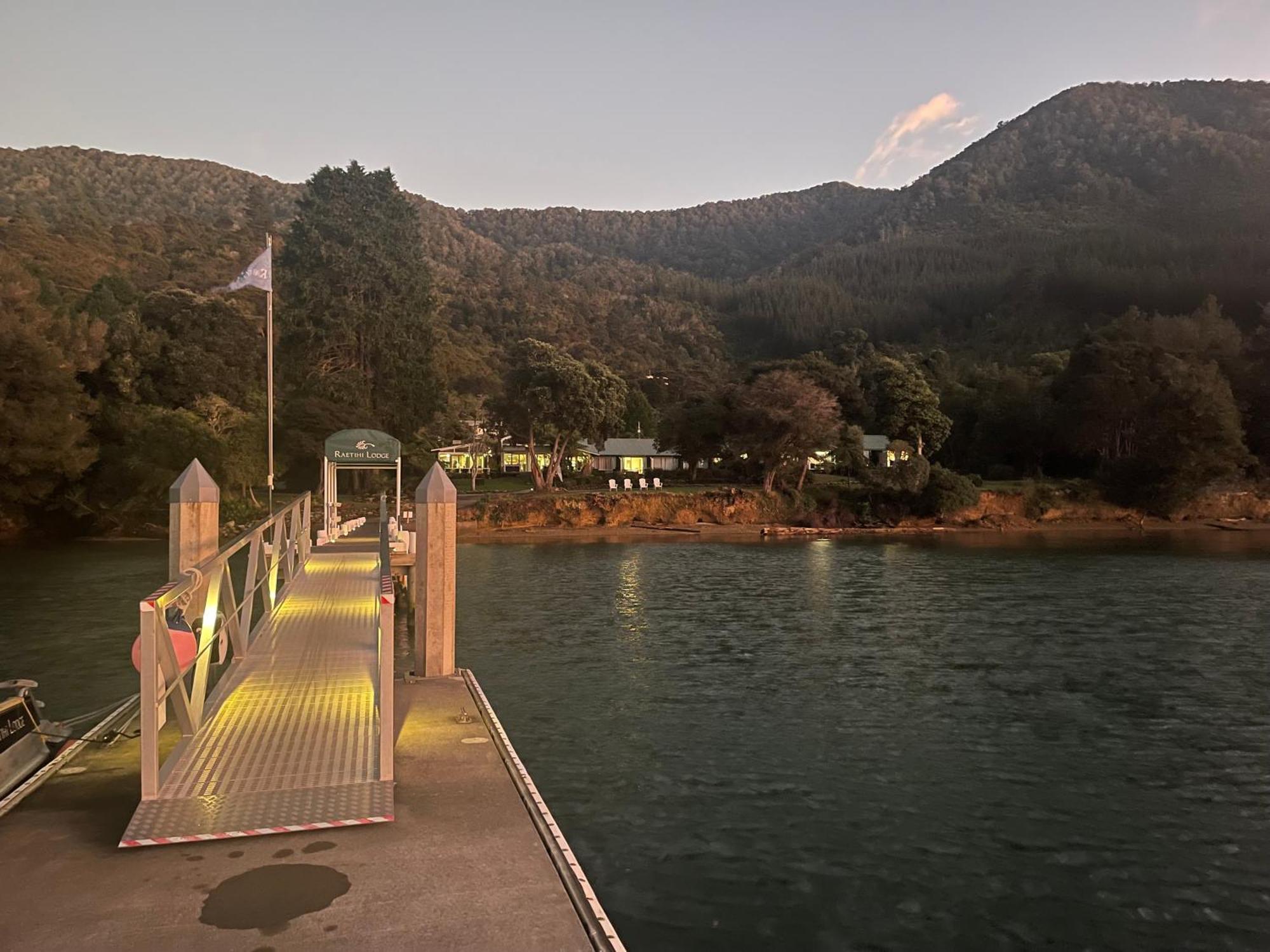 Raetihi Lodge Kenepuru Sounds 외부 사진